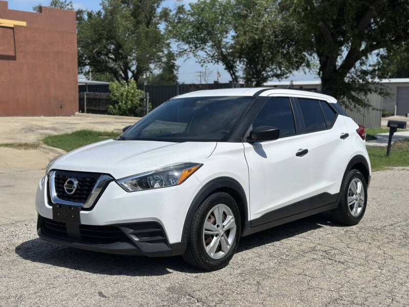 2020 Nissan Kicks S