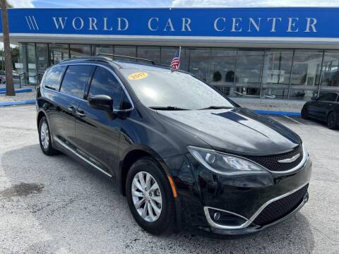 2017 Chrysler Pacifica for sale at WORLD CAR CENTER & FINANCING LLC in Kissimmee FL