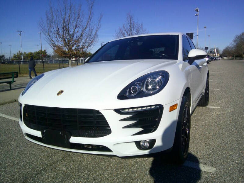 2017 Porsche Macan S