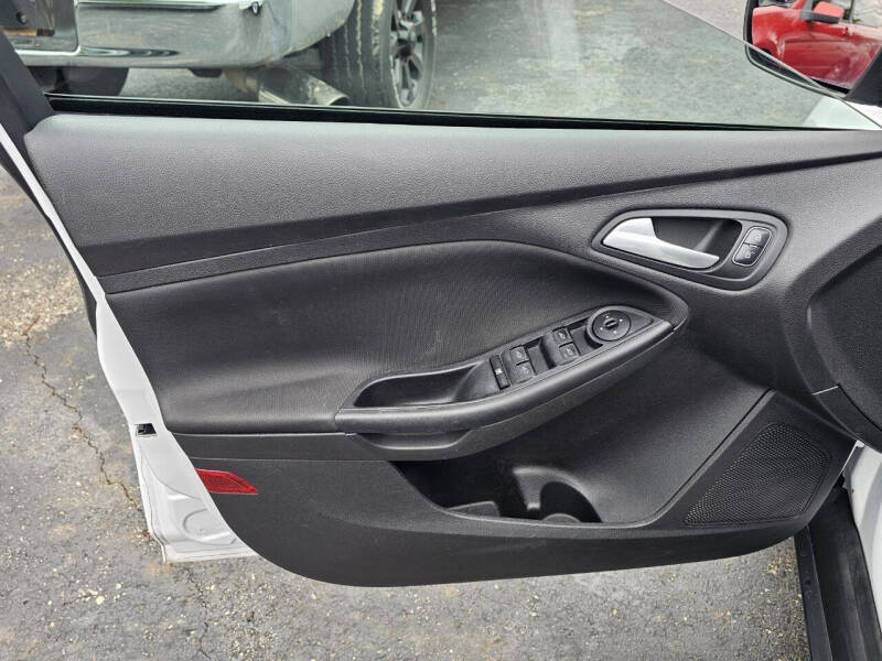 2017 Ford Focus SE