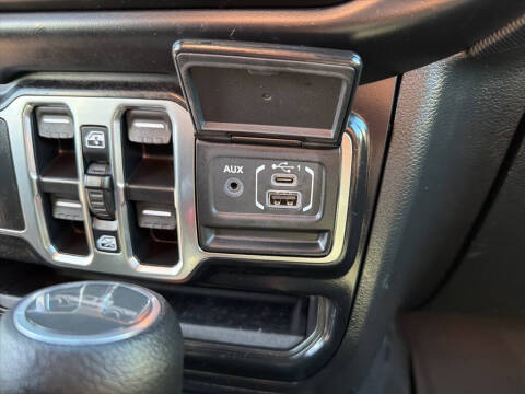 2022 Jeep Gladiator Altitude