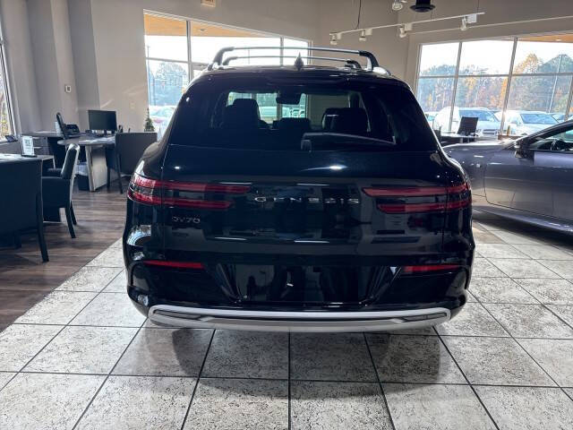 2024 Genesis Electrified GV70