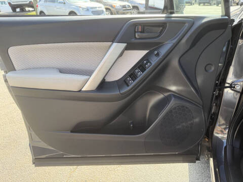 2017 Subaru Forester 2.5i