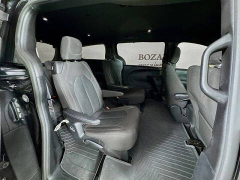 2021 Chrysler Pacifica Touring