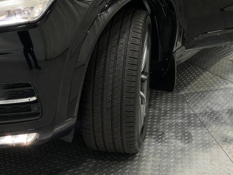 2019 Volvo XC90 T5 Momentum