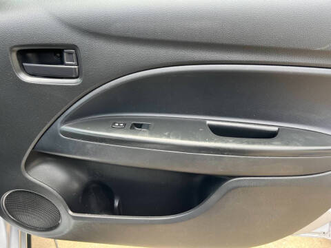2020 Mitsubishi Mirage ES