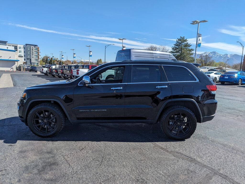 2021 Jeep Grand Cherokee for sale at Axio Auto Boise in Boise, ID