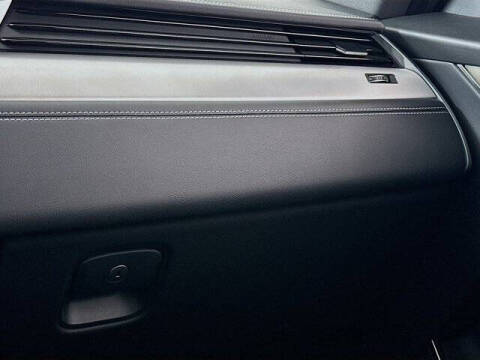 2024 Jaguar F-PACE P250 R-Dynamic S