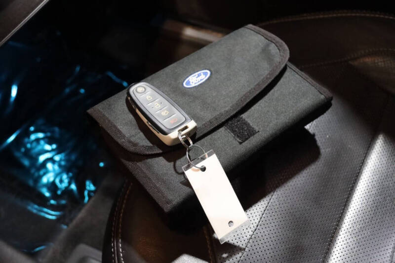 2013 Ford Taurus SHO