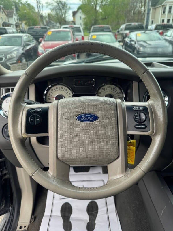 2010 Ford Expedition XLT