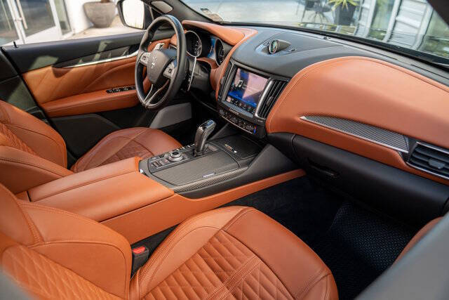 2019 Maserati Levante 8