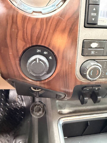 2011 Ford F-350 Super Duty Lariat