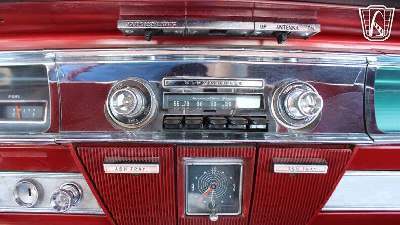 1962 Oldsmobile Starfire