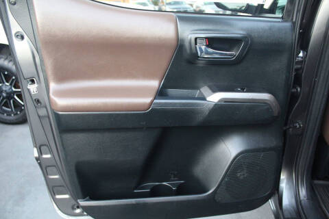 2017 Toyota Tacoma Limited