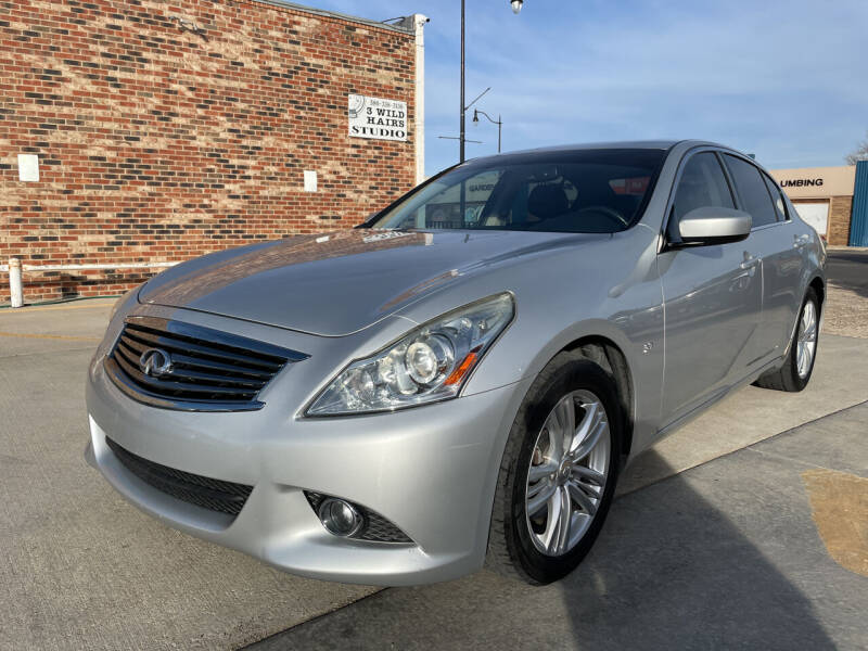 2015 Infiniti Q40 for sale at Tiger Auto Sales in Guymon OK