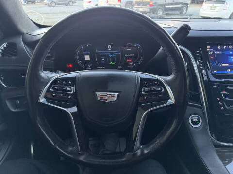 2017 Cadillac Escalade ESV Platinum