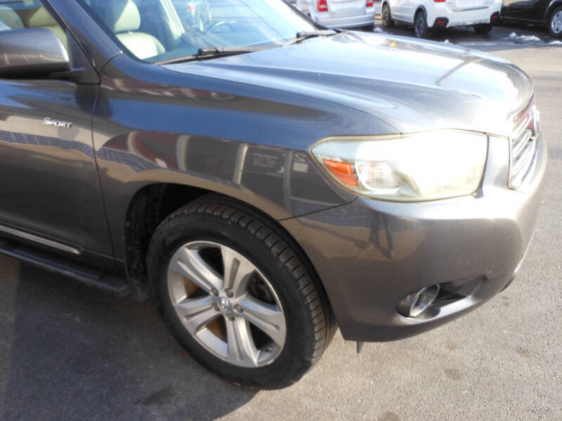 2009 Toyota Highlander Sport