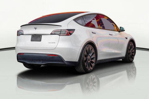 2023 Tesla Model Y Performance
