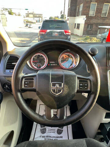 2015 Dodge Grand Caravan American Value Package