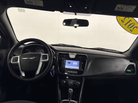 2012 Chrysler 200 Touring