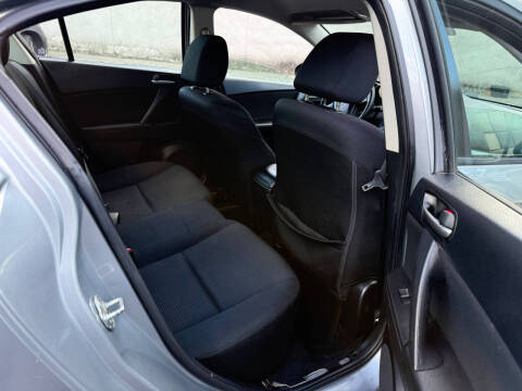 2012 Mazda MAZDA3 i Sport