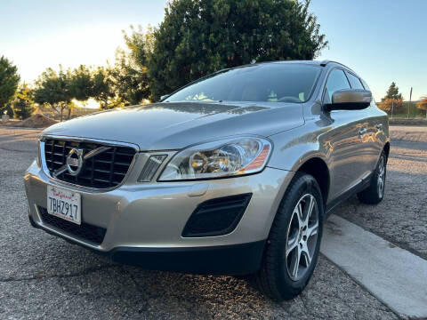 2013 Volvo XC60 T6 Premier Plus