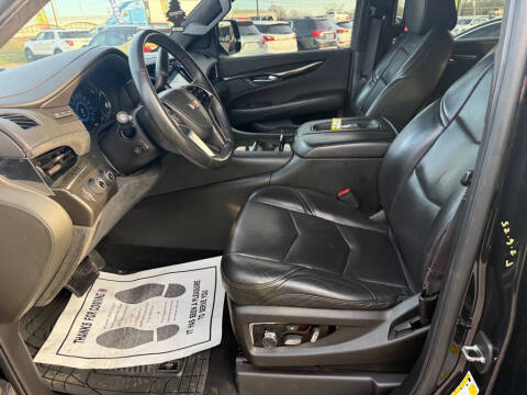 2017 Cadillac Escalade Platinum