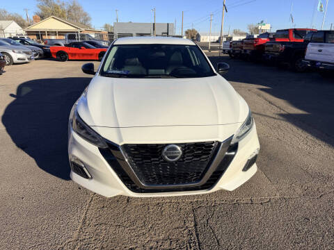 2020 Nissan Altima 2.5 SR