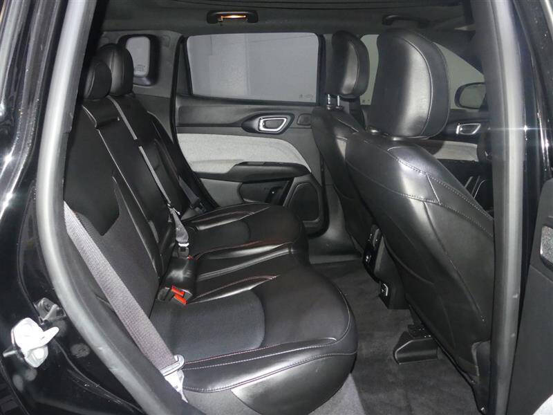 2023 Jeep Compass Latitude Lux