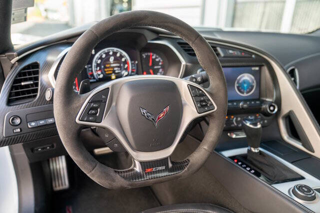 2015 Chevrolet Corvette 21
