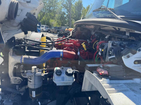 2018 Freightliner M2 106