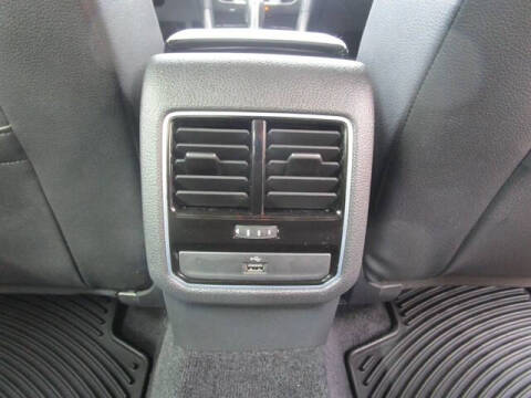 2018 Volkswagen Passat V6 GT