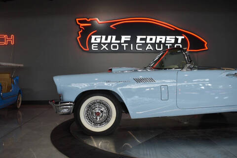 1957 Ford Thunderbird