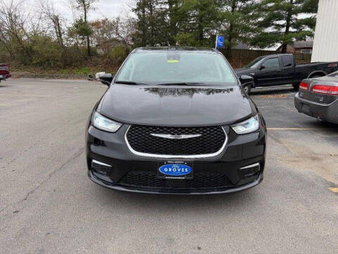 2024 Chrysler Pacifica Plug-In Hybrid