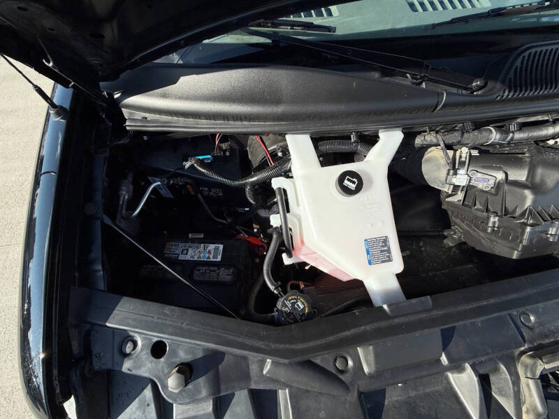 2023 Chevrolet Express LS 3500