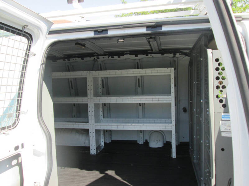 2017 Chevrolet Express 2500