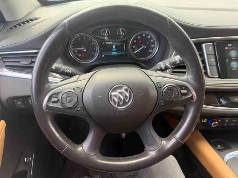 2018 Buick Enclave Essence