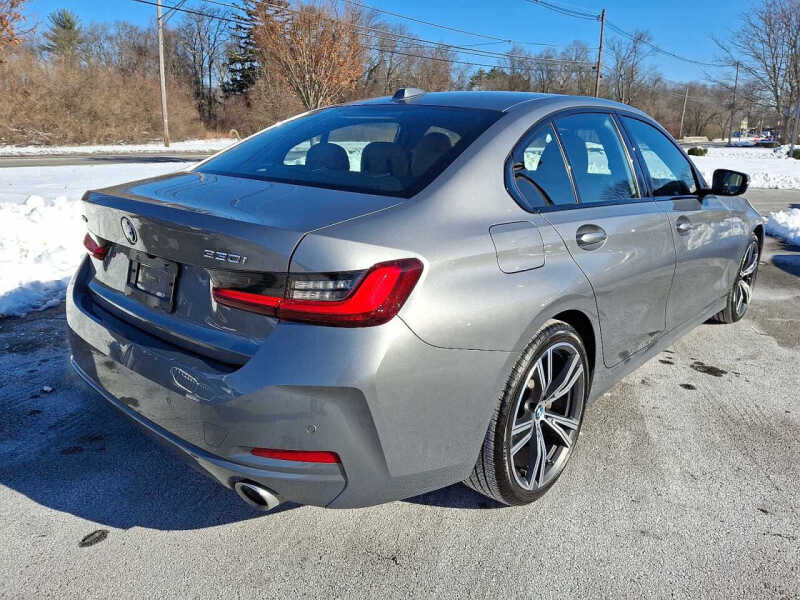 2023 BMW 3 Series 330i xDrive