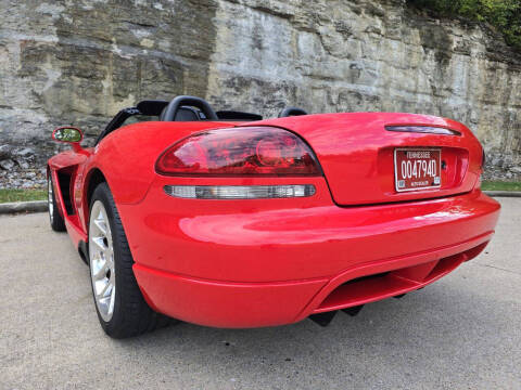 2003 Dodge Viper SRT-10