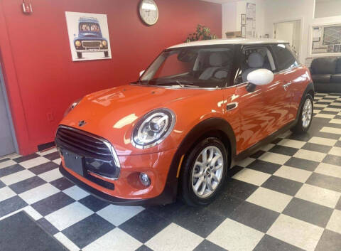 2020 MINI Hardtop 2 Door for sale at Auto Sales Center Inc in Holyoke MA