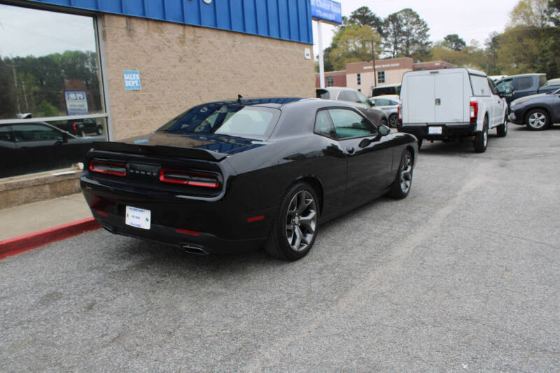 2015 Dodge Challenger SXT Plus