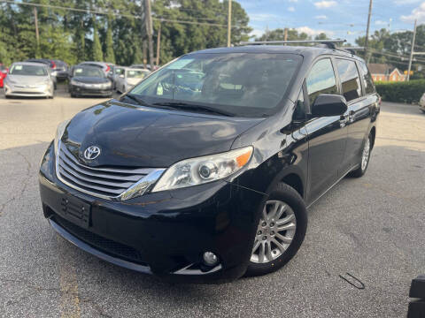 2016 Toyota Sienna XLE Premium 8-Passenger