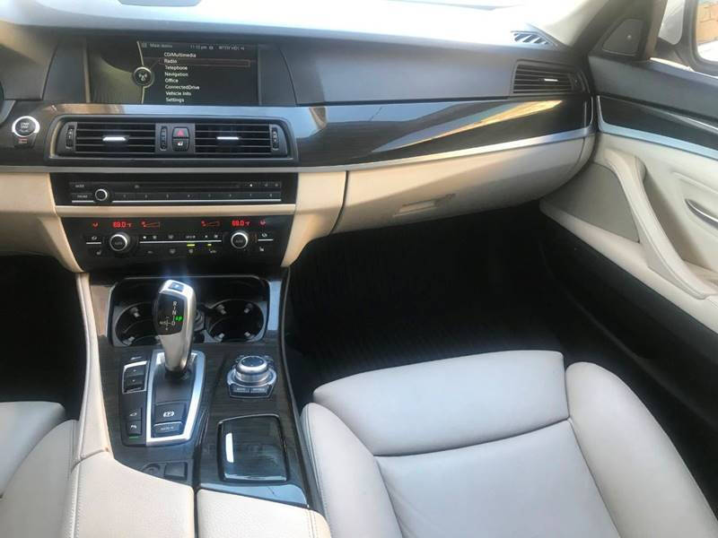 2012 BMW 5 Series 535i