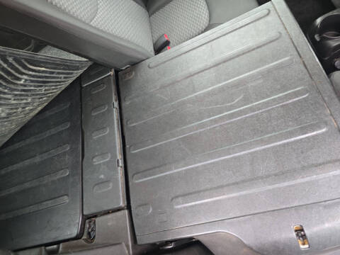 2011 Chevrolet HHR LS