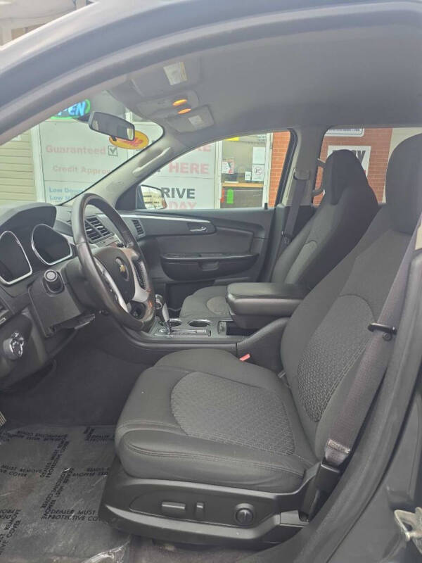 2010 Chevrolet Traverse LT