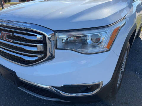 2018 GMC Acadia SLE-2