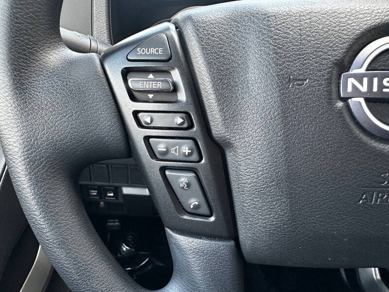 2024 Nissan Frontier