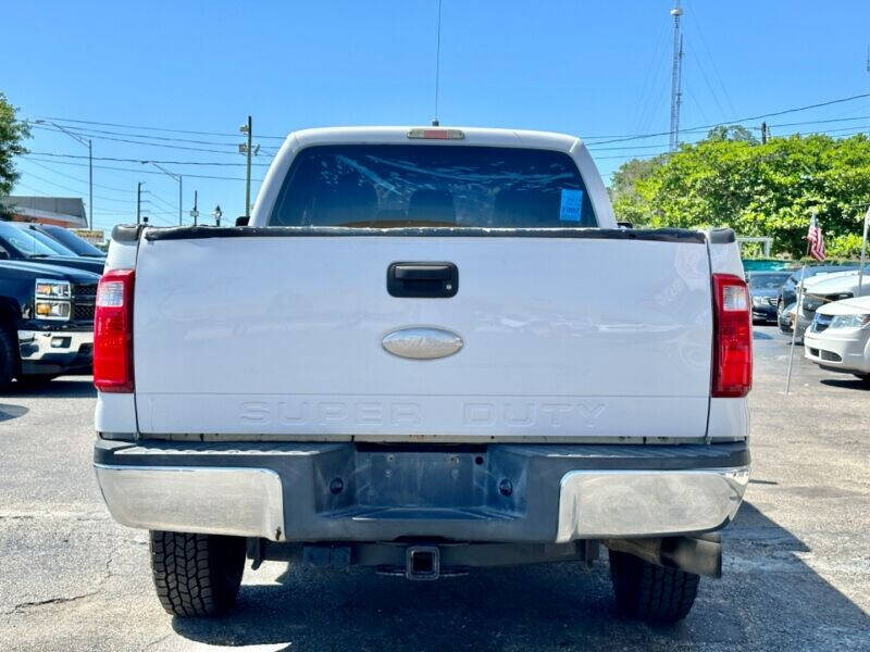 2015 Ford F-250 Super Duty  - $21,995