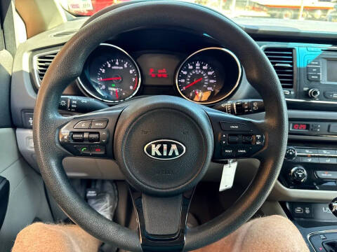 2016 Kia Sedona LX