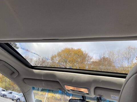 2013 Toyota Avalon Hybrid XLE Premium